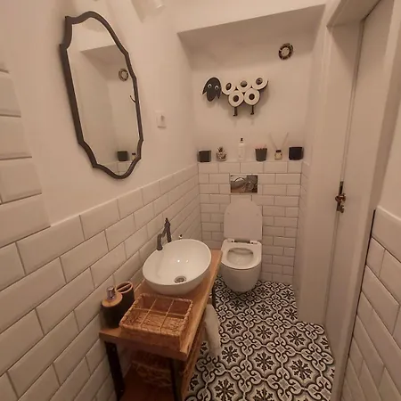 Apartment Urban Nest *